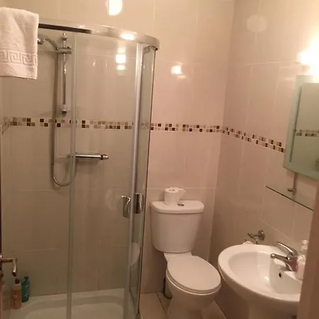 فندق مبيت وإفطار Riverview House باليبوفي